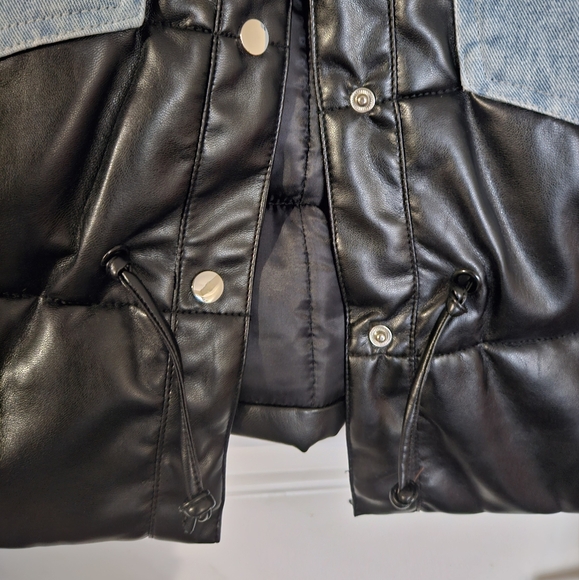 Can't Be Messed With Fashion Nova Denim Jacket Sz S - Picture 4 of 5